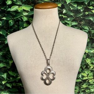 Clover Style Silver Tone Necklace 24" Large Pendant Chain Link Unmarked